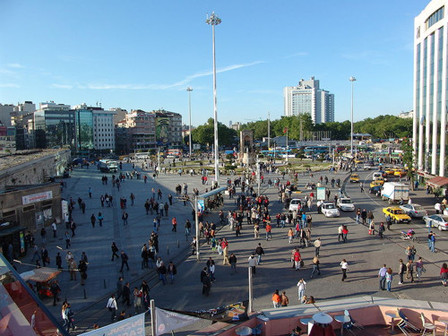 Plaza Taksim, centro de la Estambul moderna